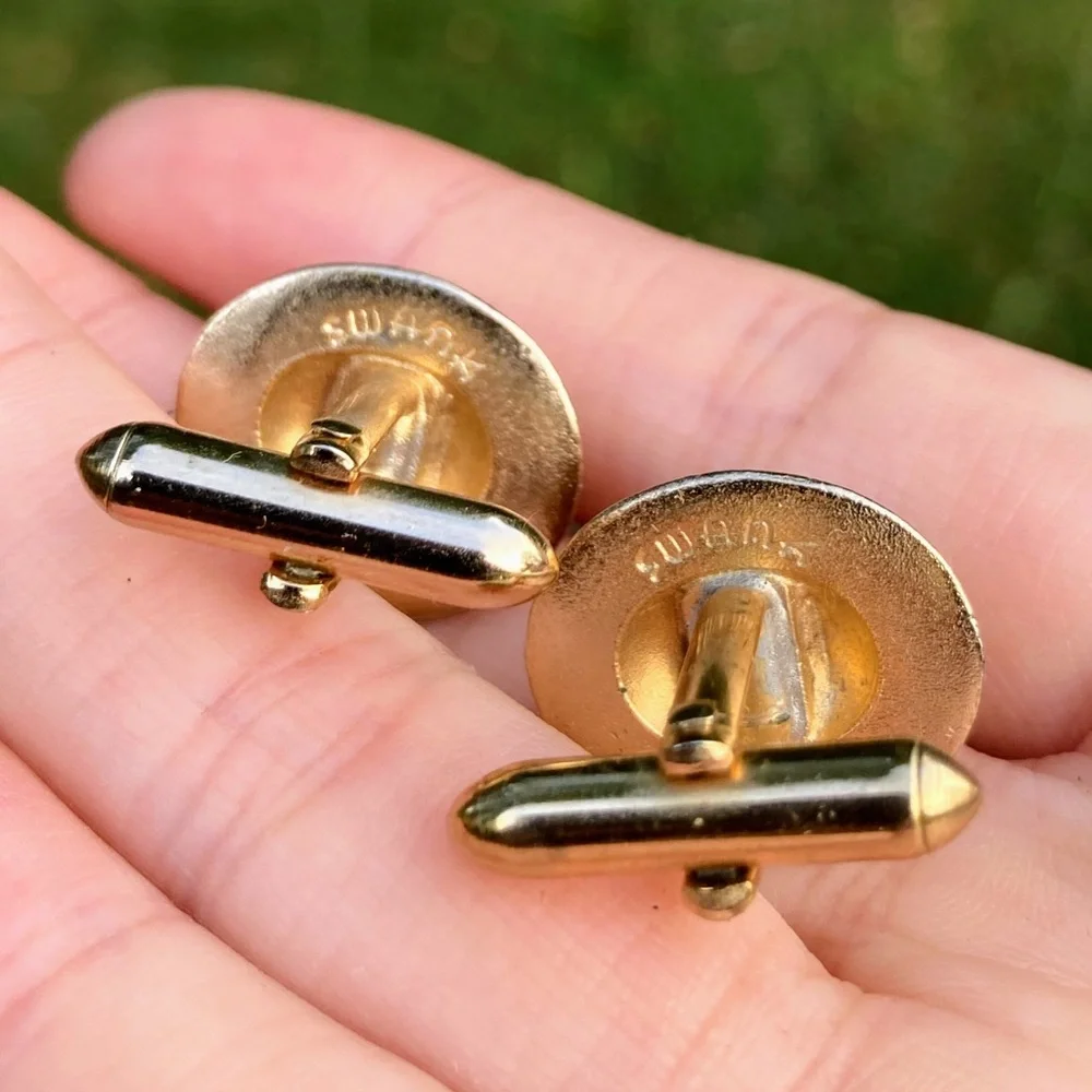 Vintage Swank Boater Hat Shaped Gold Tone Cuff Links Signed Cufflinks